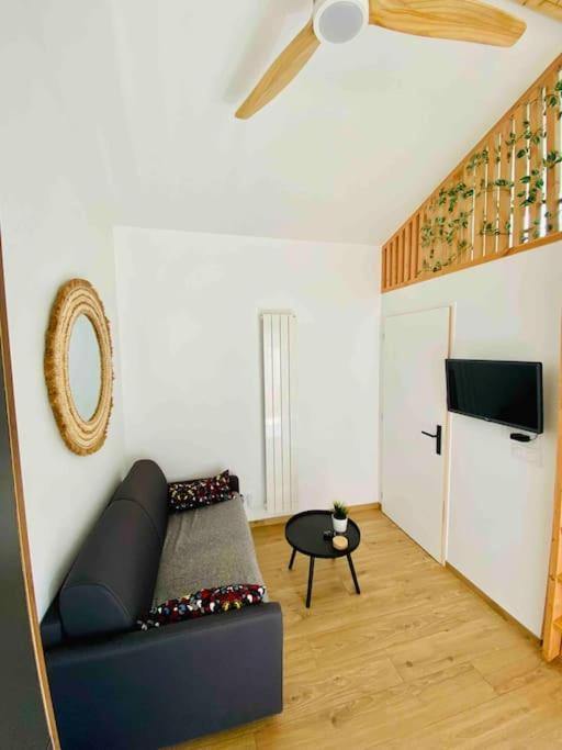 Chalet Cosy Secteur Calme Tram A 120 M Gare Aeroport Cenon Extérieur photo